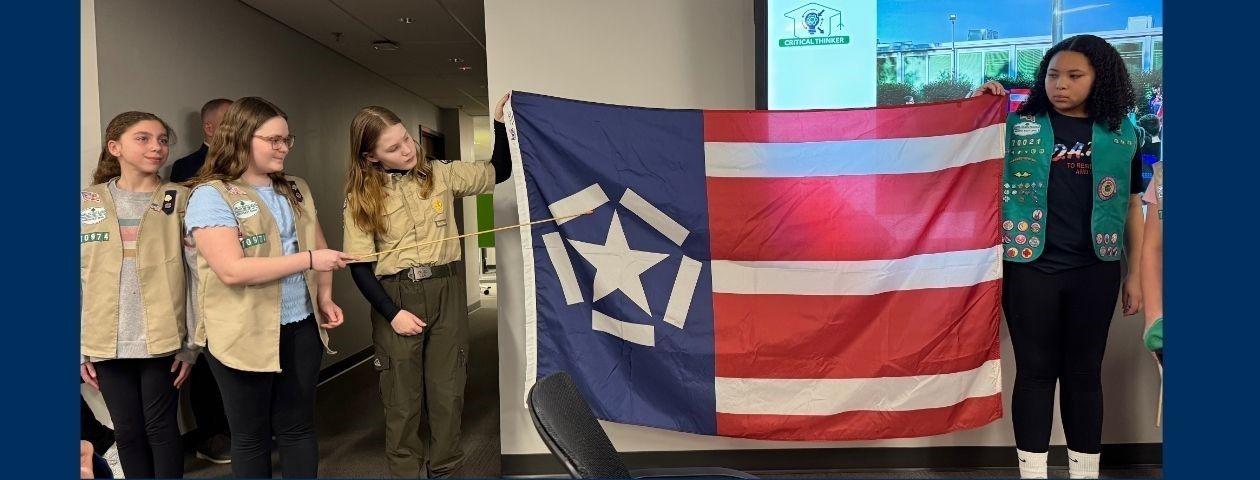 Willoughby Middle School students with the Freedom Flag